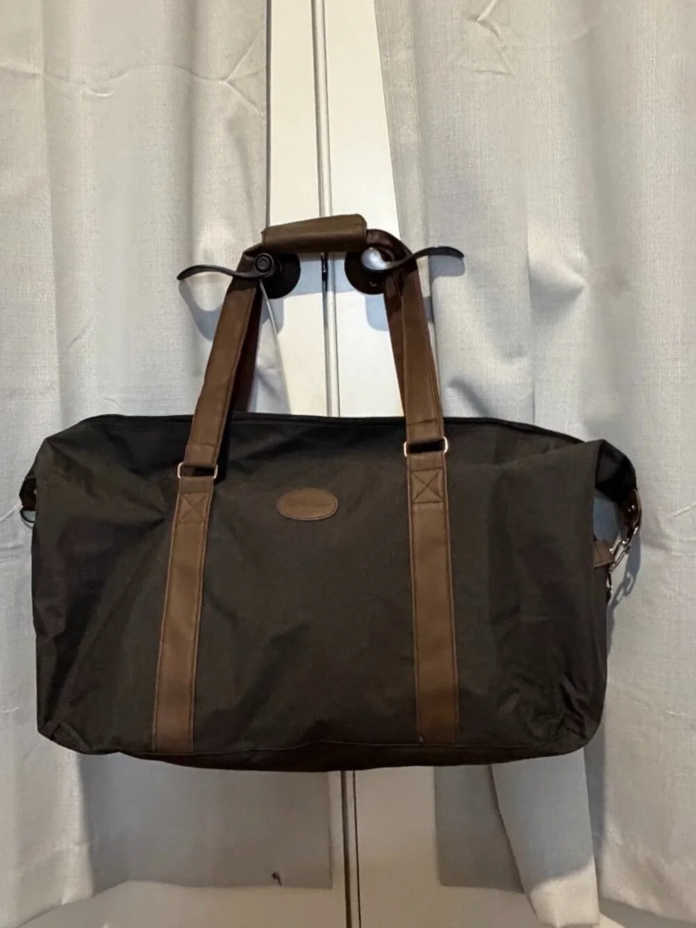 Bella Russo Travel Duffle Bag - Gray/Brown - EUC